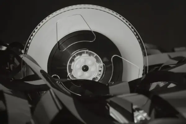 CuriosityStream vende l'archivio all'AI
