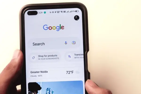 Google ora mostra gli annunci Search in AI Mode